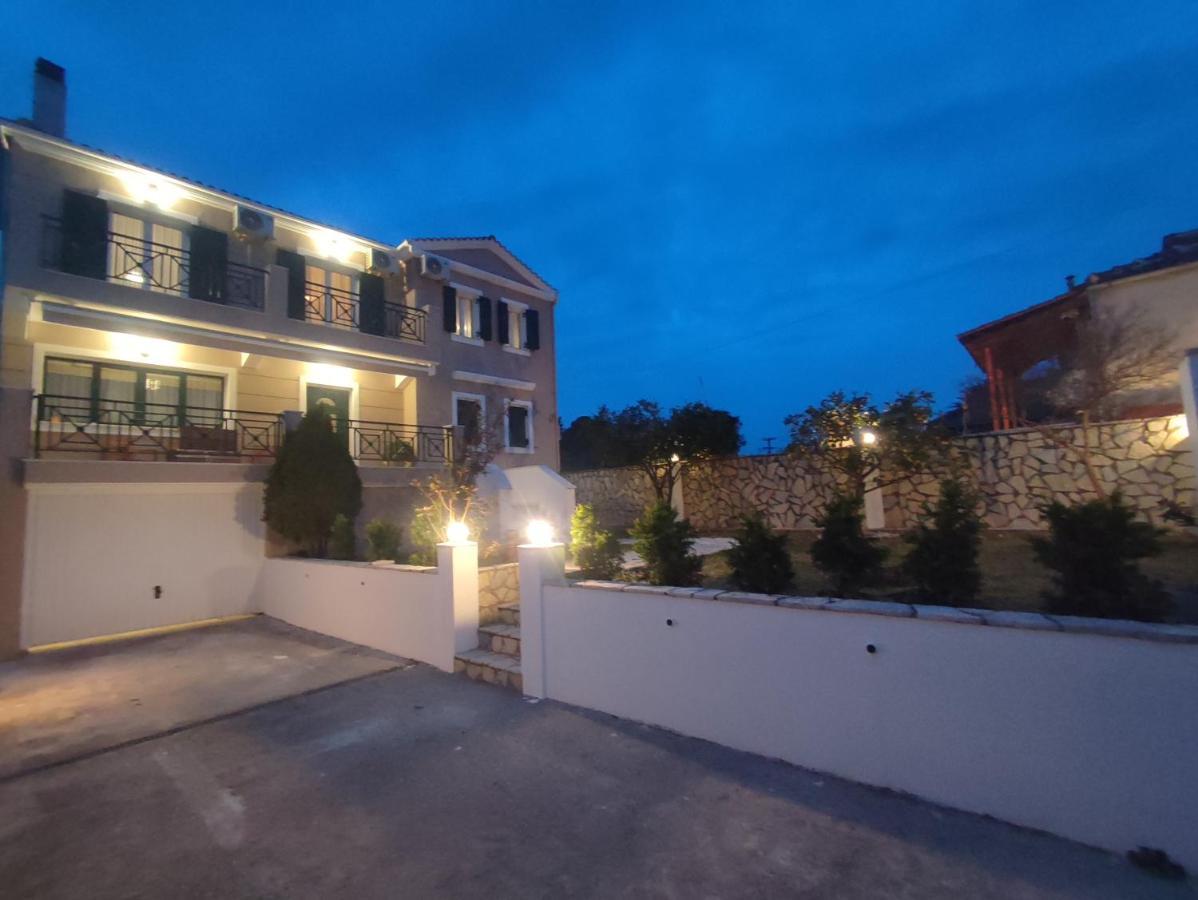 Villa-Ruby Lygia  Exteriör bild